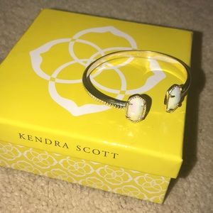 Kendra Scott never worn white crystal cuff